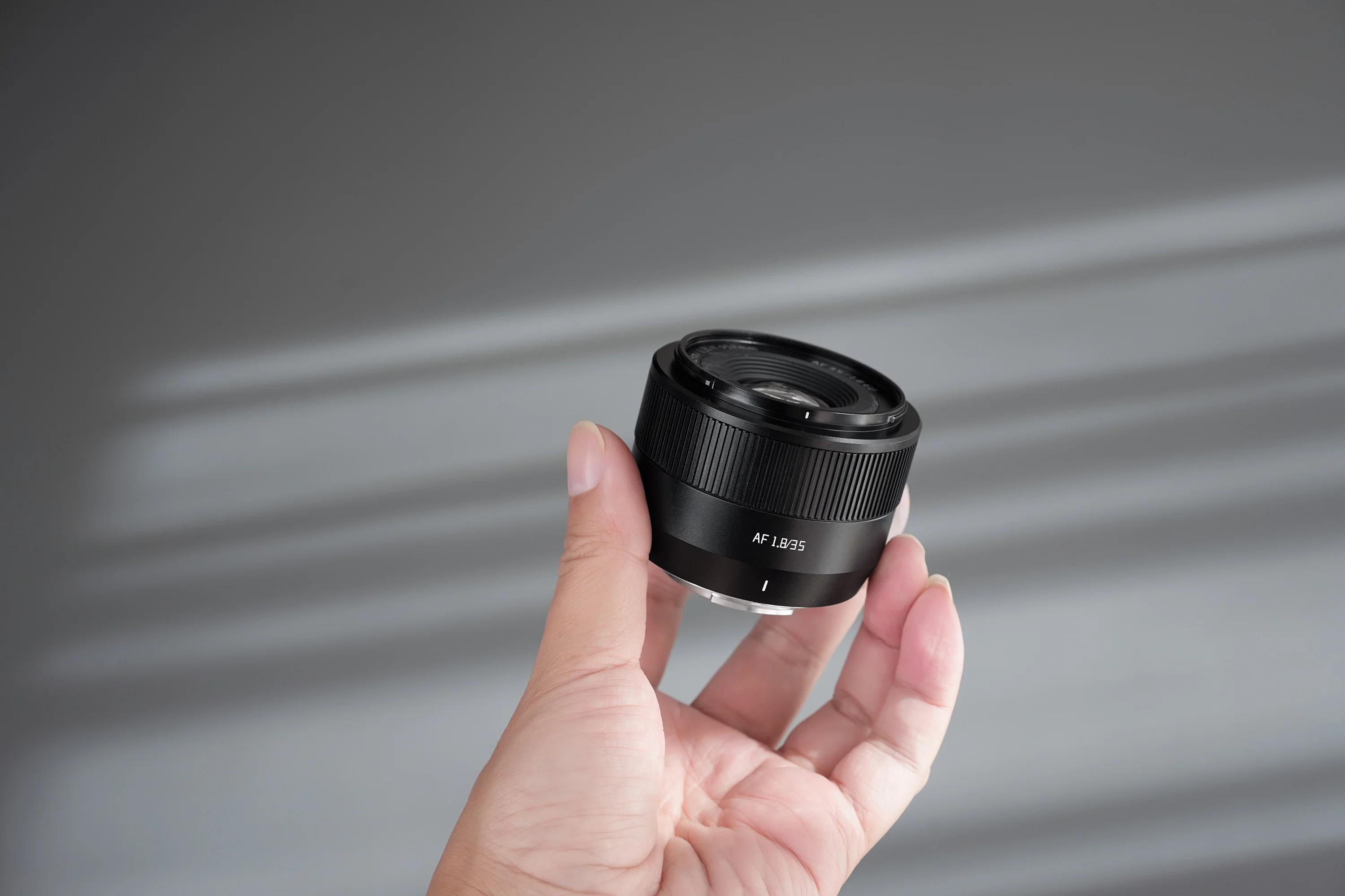 TTARTISAN AF 35MM F1.8