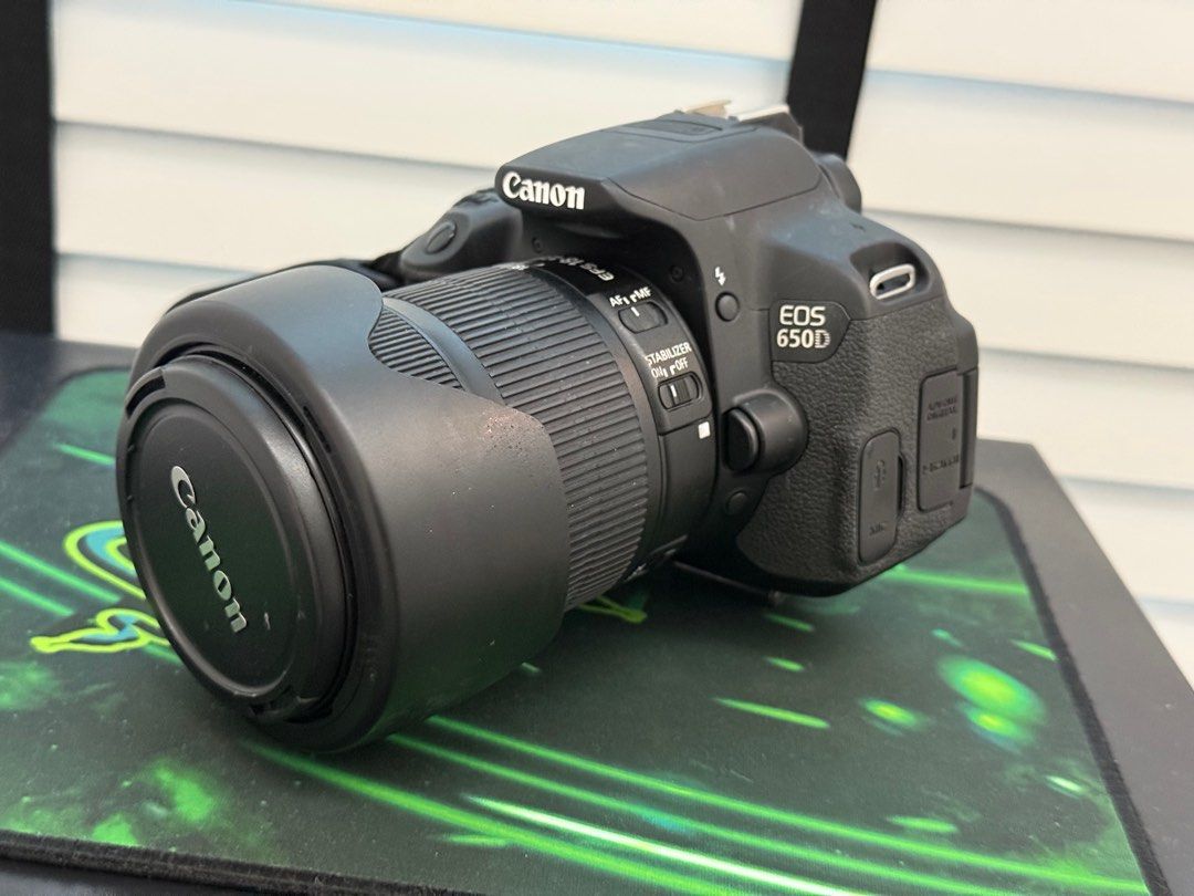 Canon 650D phù hợp cho cả chụp ảnh và quay phim