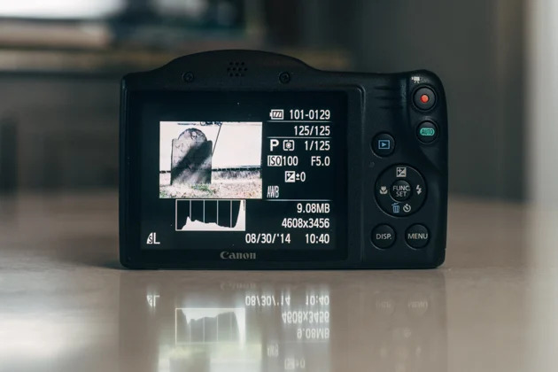 Canon SX400 hỗ trợ quay video 720p