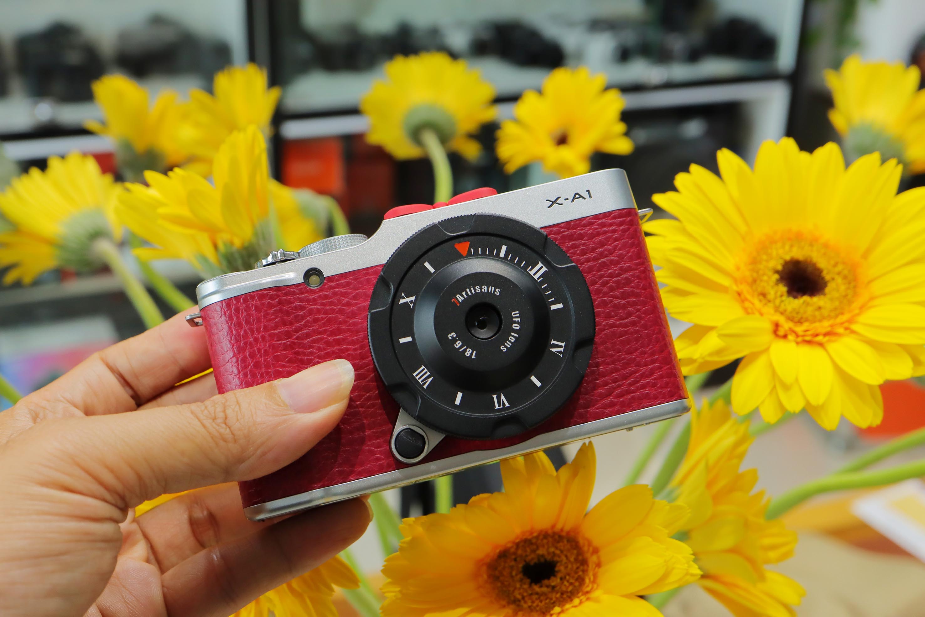 Fujifilm XA1 được thiết kế hướng đến tính gọn nhẹ và dễ dàng sử dụng