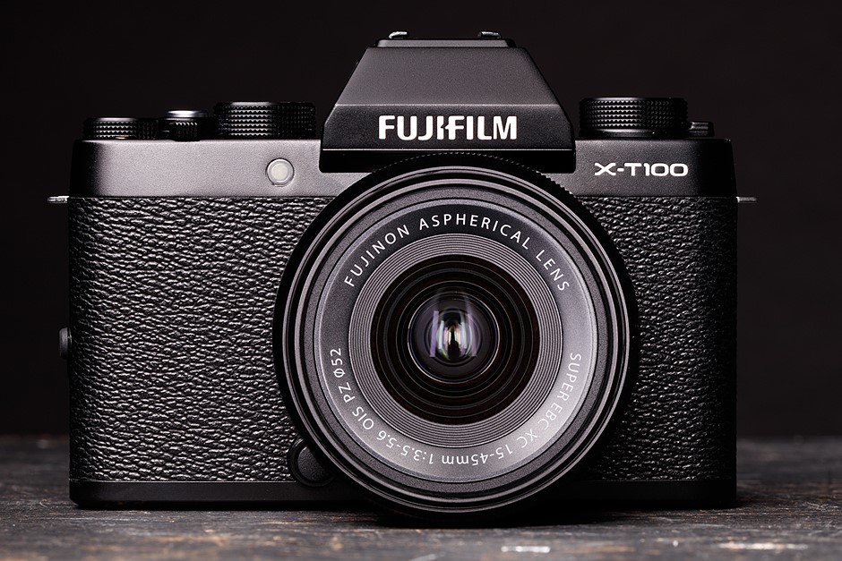 Thiết kế nhỏ gọn, tiện dụng của Fujifilm XT100