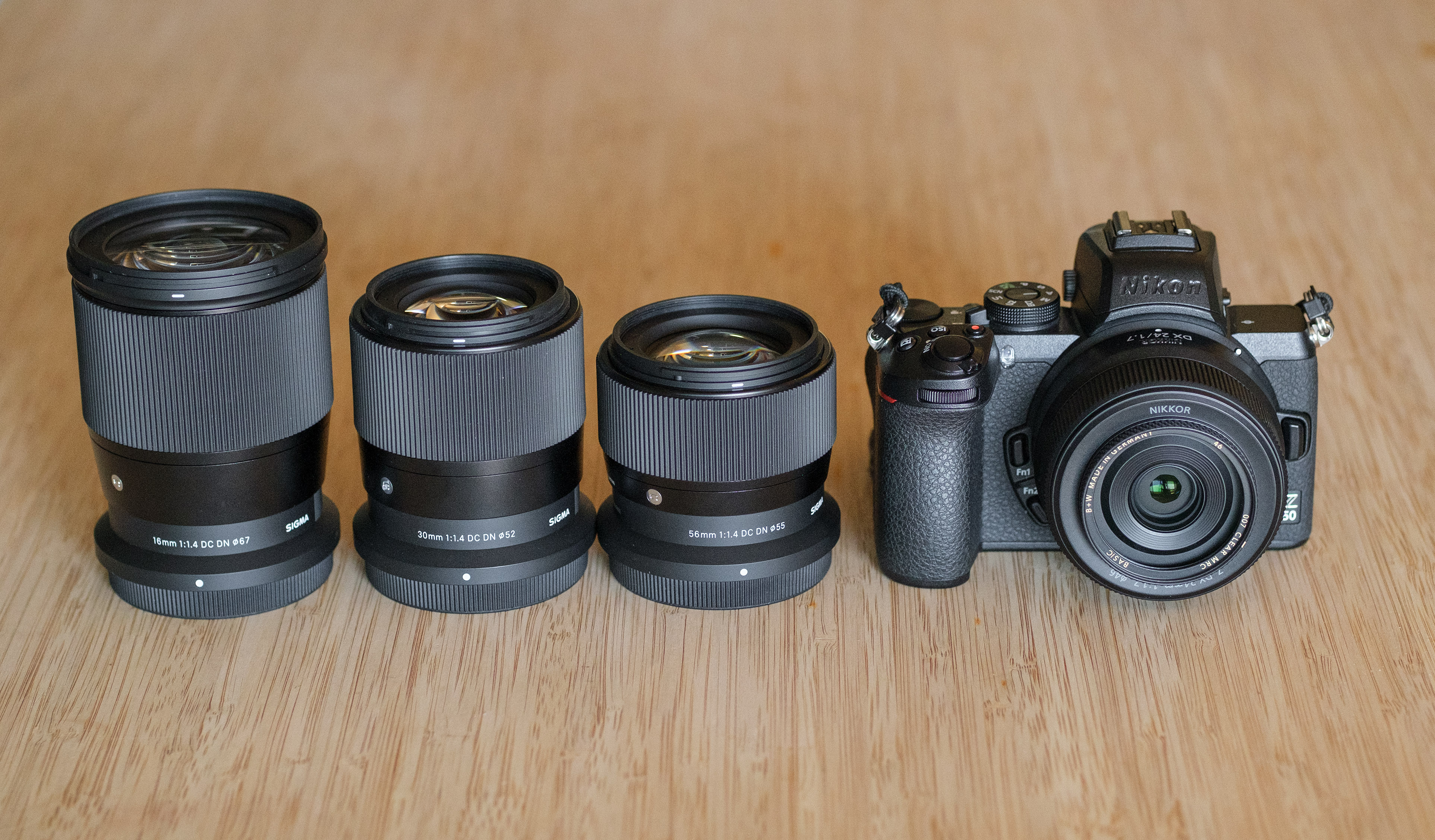 Hệ sinh thái ống kính Z-mount ngày càng mở rộng, giúp Nikon Z50 linh hoạt trong nhiều nhu cầu nhiếp ảnh khác nhau.