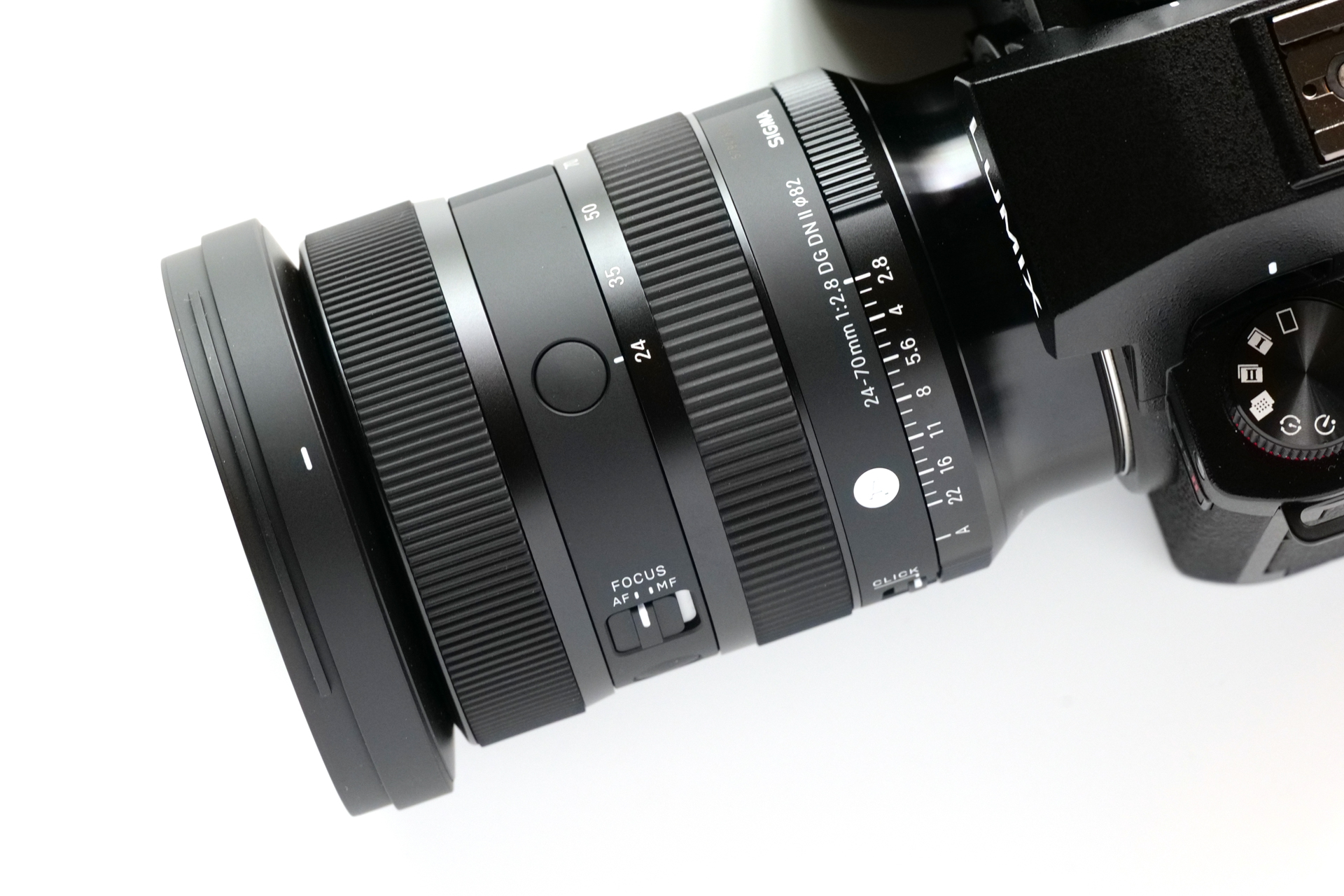 sigma 24-70mm 2.8 art mark ii for leica