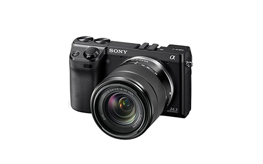 Sony NEX 7 - Một dòng máy ảnh có tuổi đời khá lâu của Sony